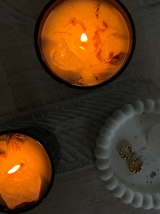 Moonshine Candle - Clear Quartz Crystal + Floral infused scented candles (DISCONT)