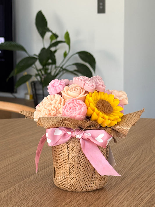 wax melt flower bouquet